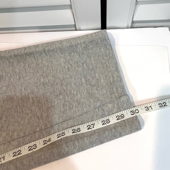 Tommy Bahama Cotton Knit Pants - Picture 10 of 11